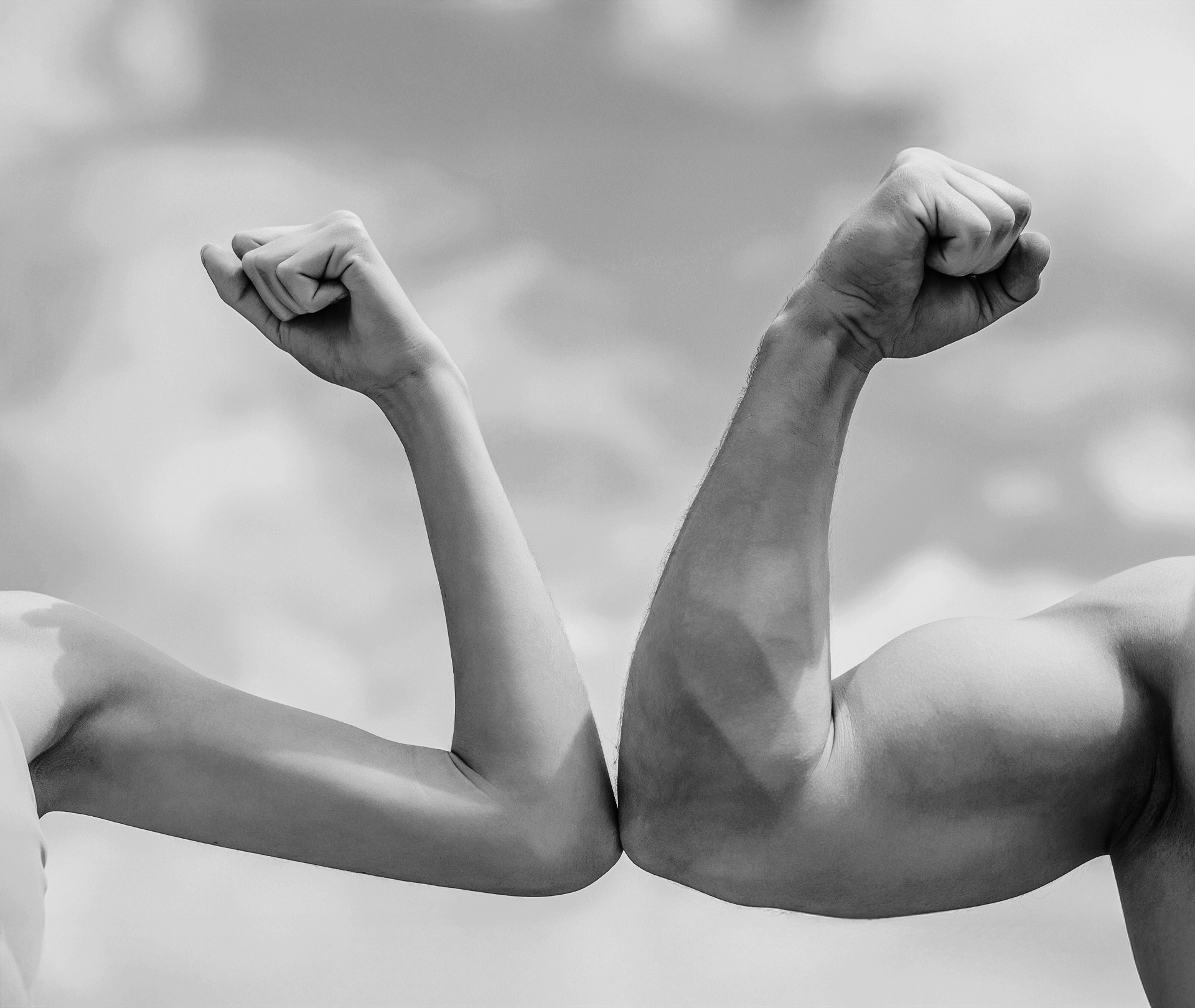 Bizeps Frau und Mann